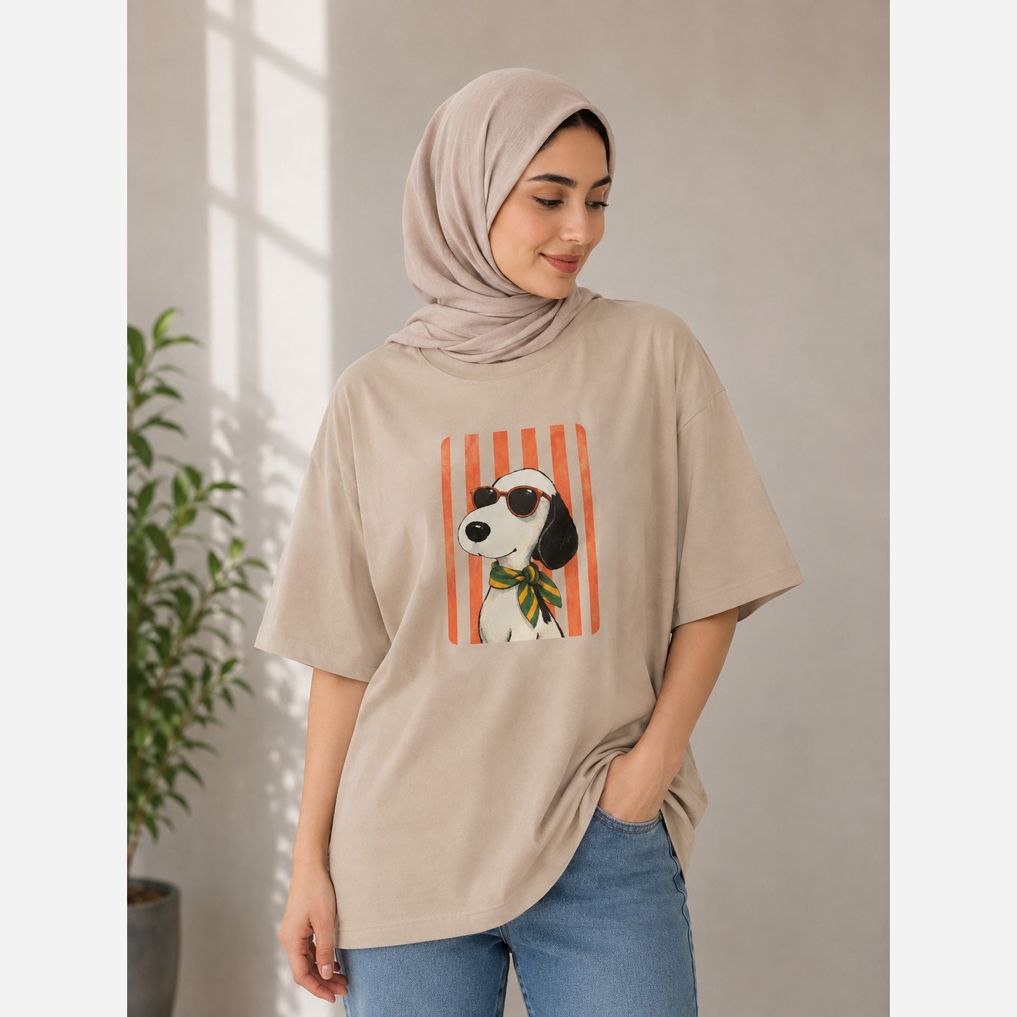 تیشرت زنانه باکسی طرح مینمال جذاب