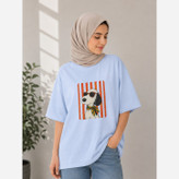تیشرت زنانه باکسی طرح مینمال جذاب